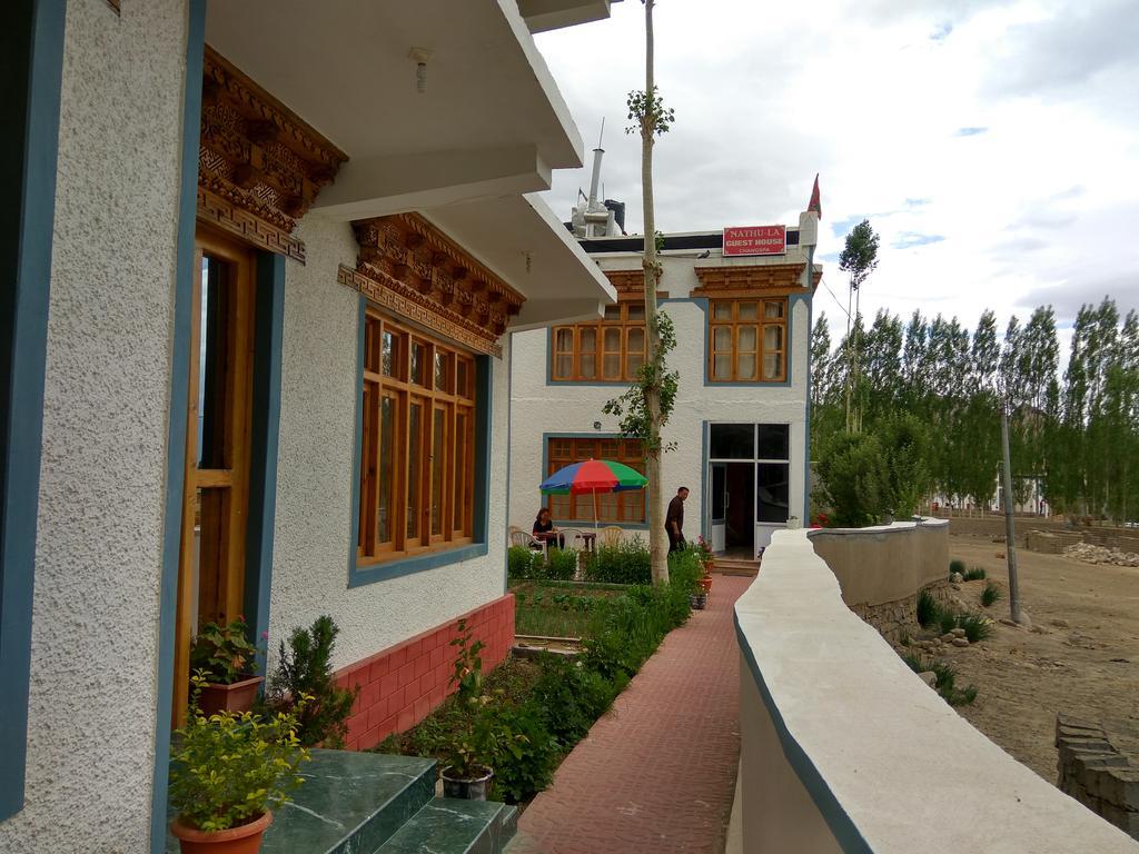 Nathula Guest House Léh Exteriér fotografie